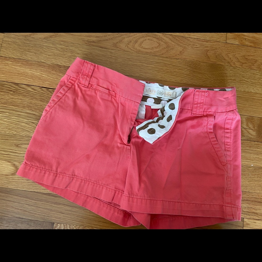 J crew size 4 salmon chino short